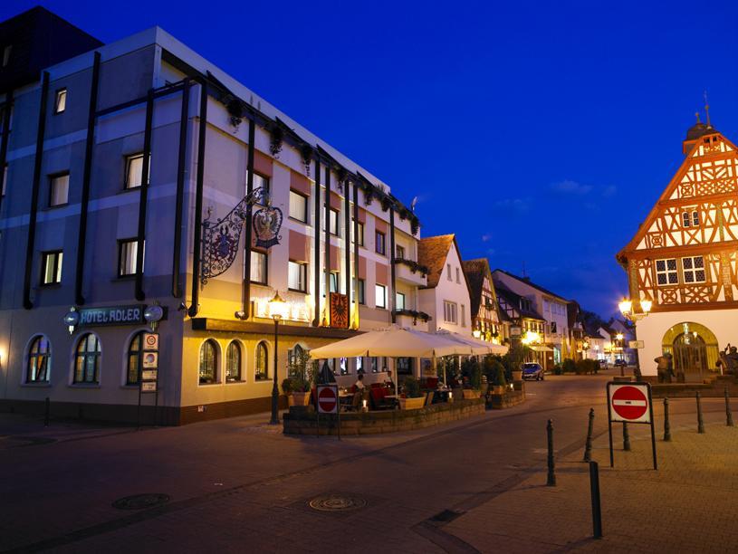 Adler Hotel & Restaurant Groß-Gerau Exterior foto